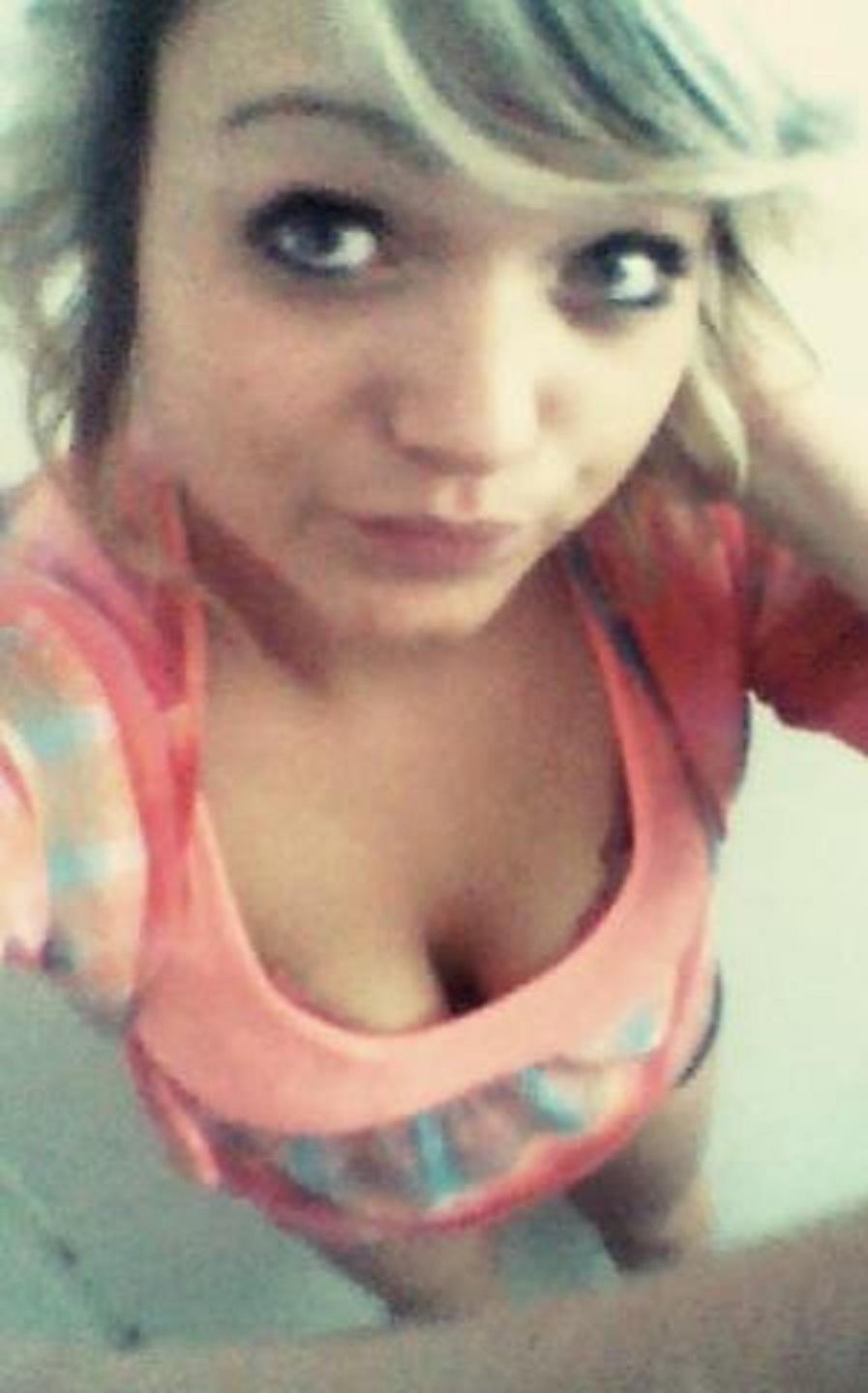 Vivan_4958's profile picture. 