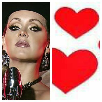 Meu Instagram @hevilasantospanicbr Fan de la Gabriela Spanic @gabyspanic Emperatriz de mi Corazón ♥ me Dio Follow en 04/02/2013 Hora 21:26 Te amo A Tiempo ♥
