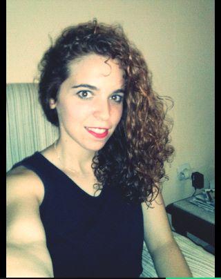 Ven que vamos a hacer un pacto yo y tu sonrisa. 
//MKT
