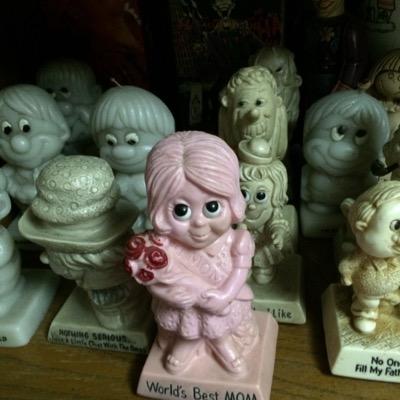 ManSyowacho's profile picture. 色々あって今は、介護関係の仕事をしています。以前の職歴は、介護士→リサイクル屋勤務→古着屋経営→輸入食品の卸の商社（飲食事業部）。好きな事は、SKA・古着・雑貨・映画・野球・格闘技・スポーツ全般等です。どうぞよろしくお願い致します。