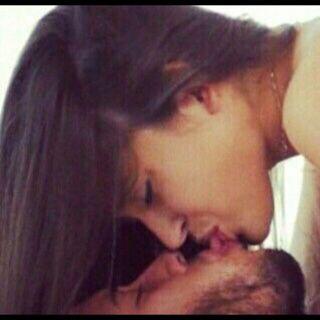 ‏‏‏‏يامالي عيني وقلبي وش ابي بالناس بعدك .  ♥