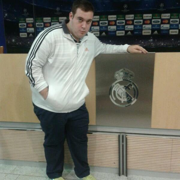 cocinero egabrense y madridista y futbolero y aficionado a la F1