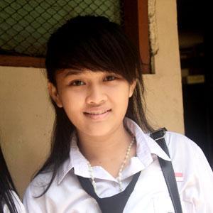 Akun Twitter Siswa Sekolah di-Surabaya. Penempatan Iklan : 7FC86E02 - Kerjasama Event : mbahjiwo1@yahoo.com
