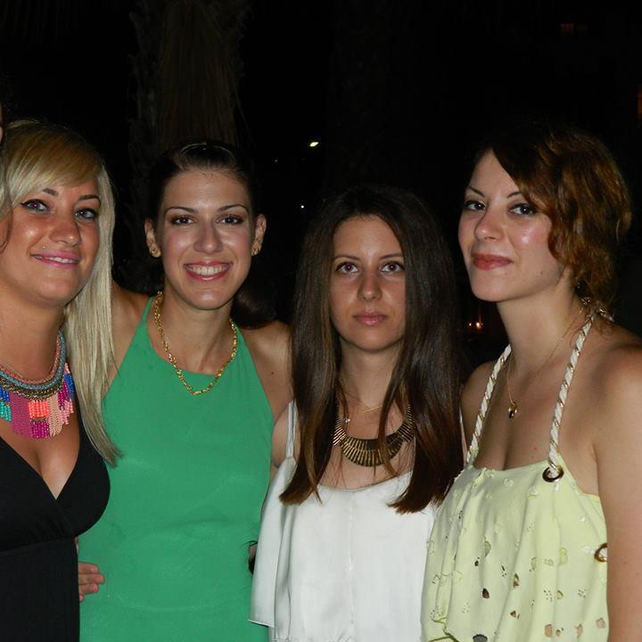 KatTzelo's profile picture. 