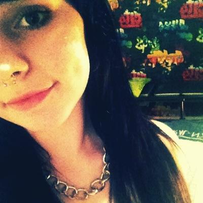 ~Si tu trouves celle qui est prete a souffrir avec et pour toi, ne la laisse pas partir ❤.~