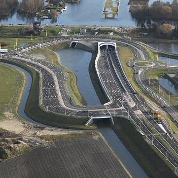 Het officiële Twitteraccount van de Waterwolftunnel. Voor nieuws en informatie.