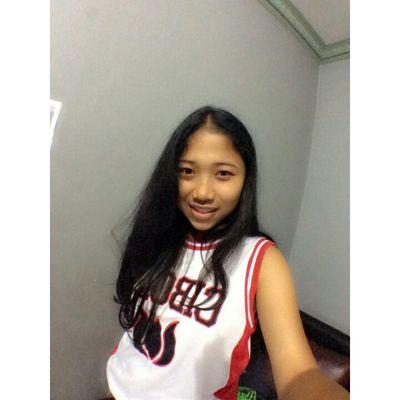 ig : niaarisandy , path : Nia Arisandy