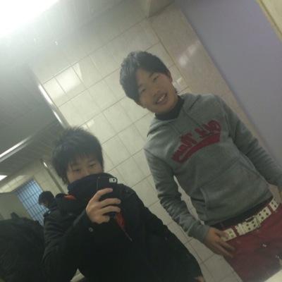 石井大介 うそやろ 笑 俺とこうへいがおった摂津パルティーダが来年からセレクションあるらしい しかも本田圭佑プロデュースのチーム やば 笑 摂津の人はセレクションなしで入れるらしい やばいな笑 Http T Co Olpas12qrv