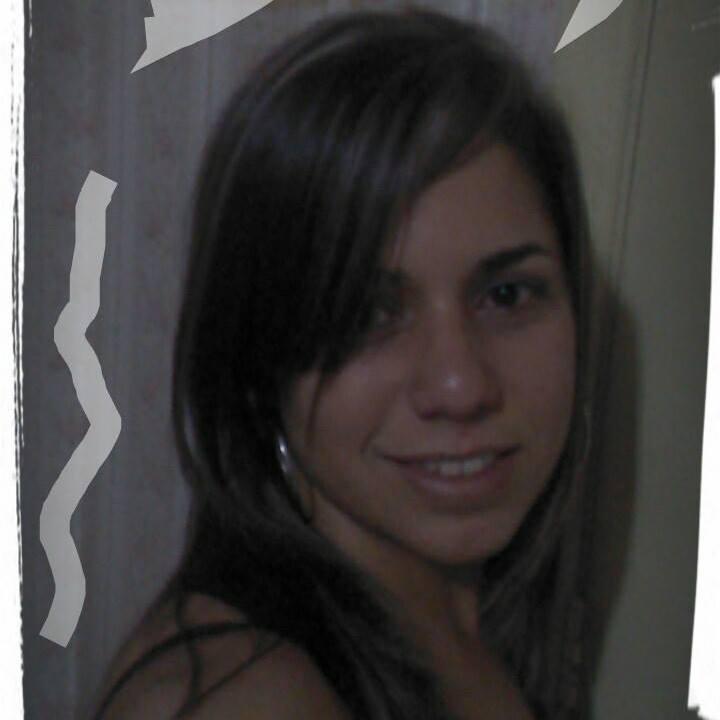 ainnaa144's profile picture. 