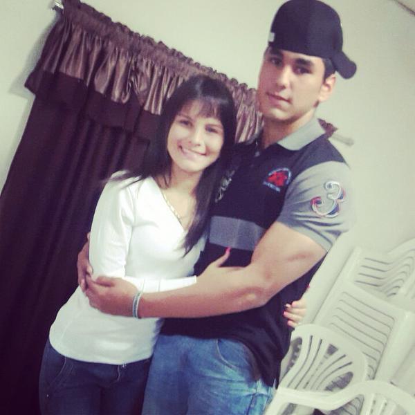 Señor De Ti Depende mi vida, Mis Sueños y Mi Alegria!!!!
DASS I love :* Futuro Ingeniero en Sistemas.. *--* 18 Años.. Mi Pasión: Dios, el Sofbol y Beisbol. ;)