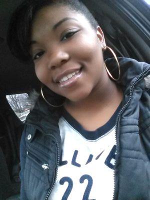 God 1st, Family 2nd, Money 3rd; Cant trust a soul .. believe in yourself .. be yourself stay true ! ♥