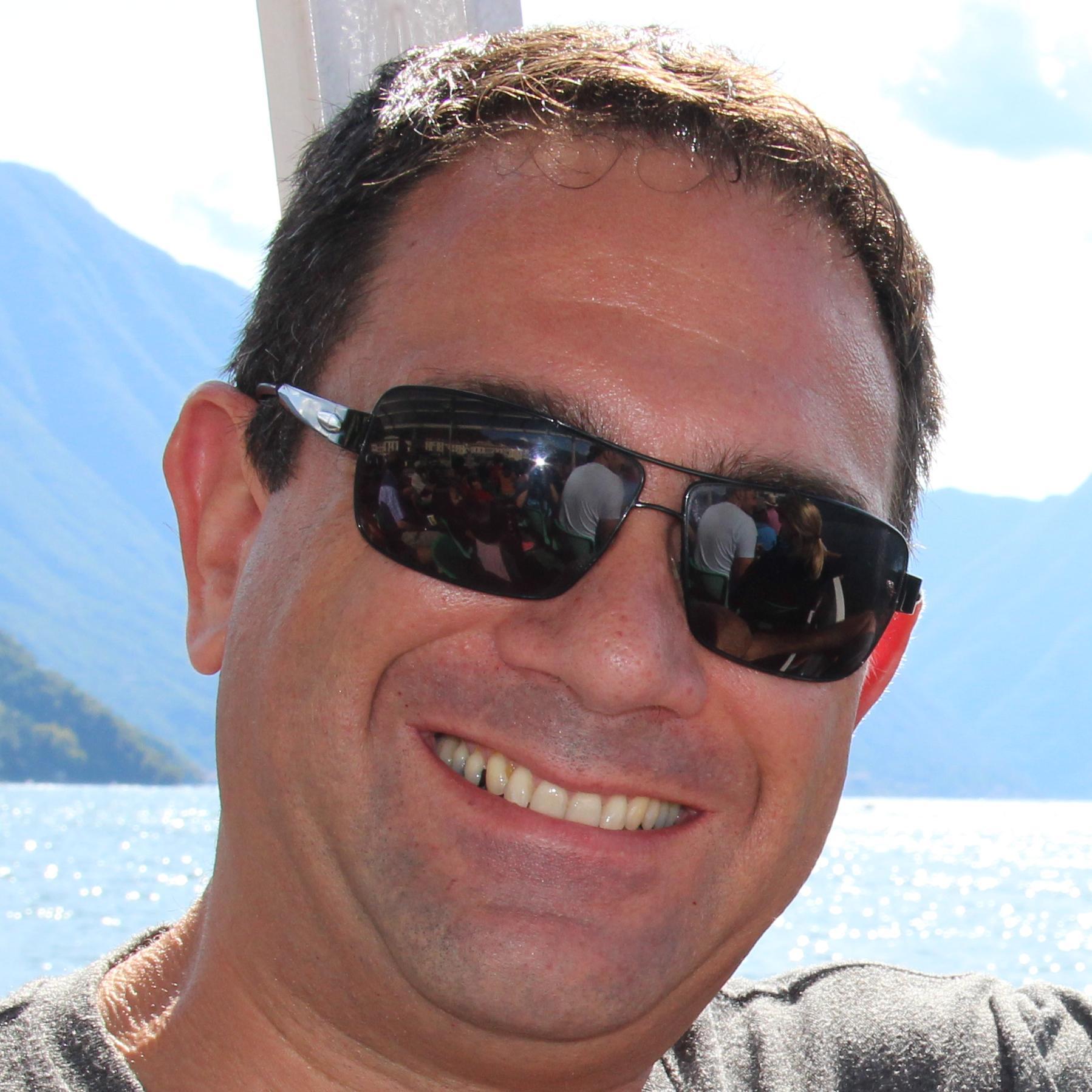 Yair33's profile picture. 