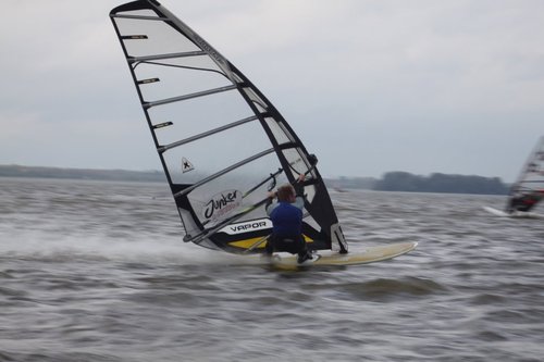 MarcoB838's profile picture. Need to work, love to windsurf, enjoying life and my girl.