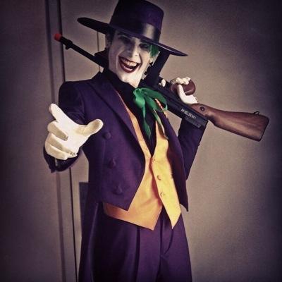 Solo duele cuando rio. Mi pequeña compañera de crimen @harleyquinnPND