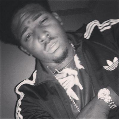 Follow Back For A S/O#414BornAndRaised #HamptonBlock R.I.P Keenan R.I.P MC R.I.P Uncle Sonny Follow My Other Acct @GrindinYoung #MusicIsLife #LoyaltyGvng