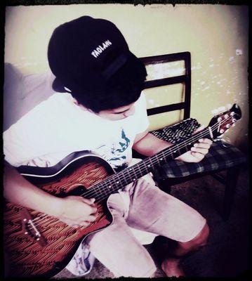 It's better if you don't understand me. Coz i don't want you to know who i'am.