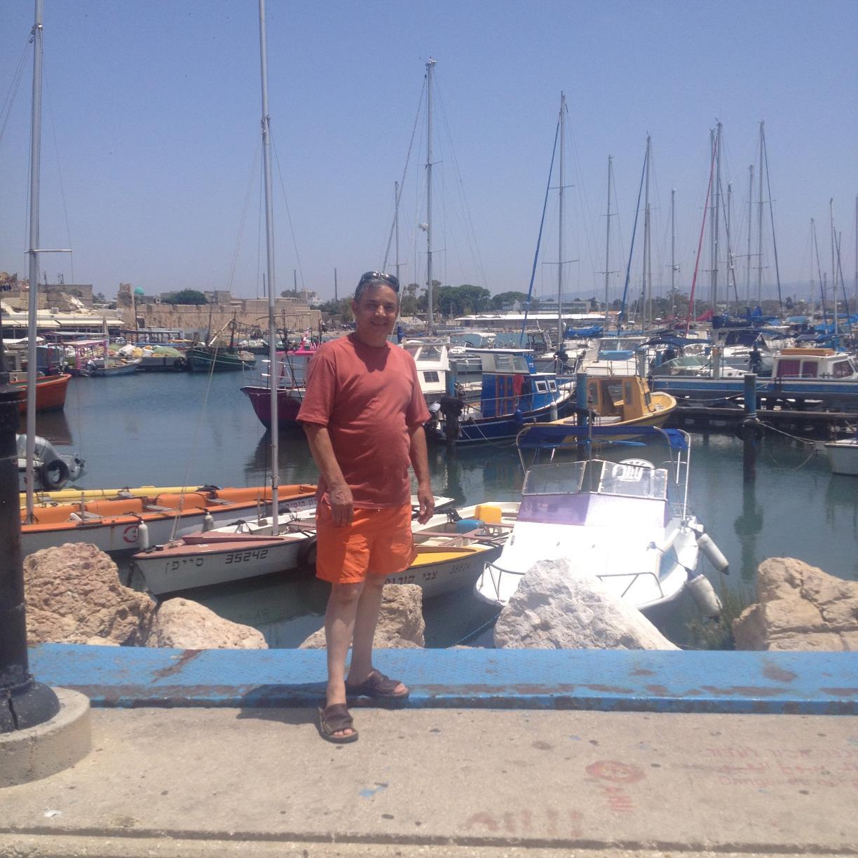 paperstyle2020's profile picture. 