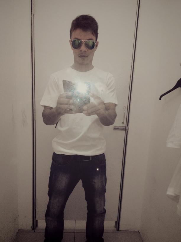 multazamyahoo's profile picture. 