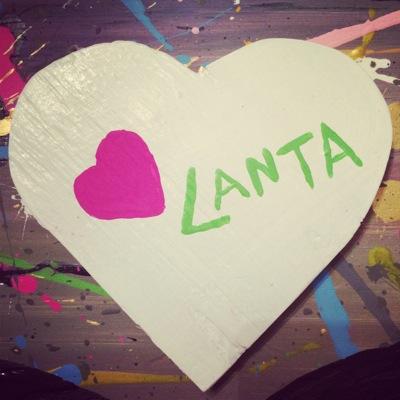 Atlanta native, artist, & lover of all things ❤️'s. #FAFATL dropping all over Atlanta! #FreeHEARTSmovement #HEARTwork originalheartlanta@gmail.com