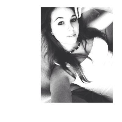 martinarighi99's profile picture. qualcuno mi deve spiegare come funziona sto coso