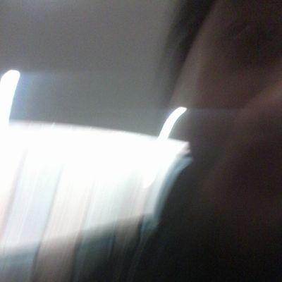 chejois's profile picture. faking it