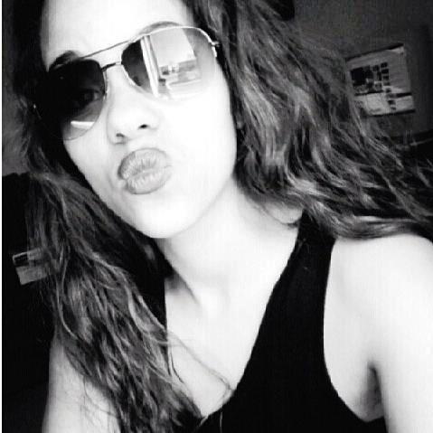 lucii || 17 || Sinqle || kik me @tlucenid