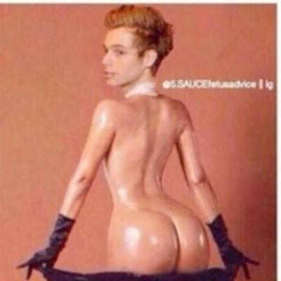 Please follow @Calums_BUNS_hun ❤️❄️ Pleeeeaaaase