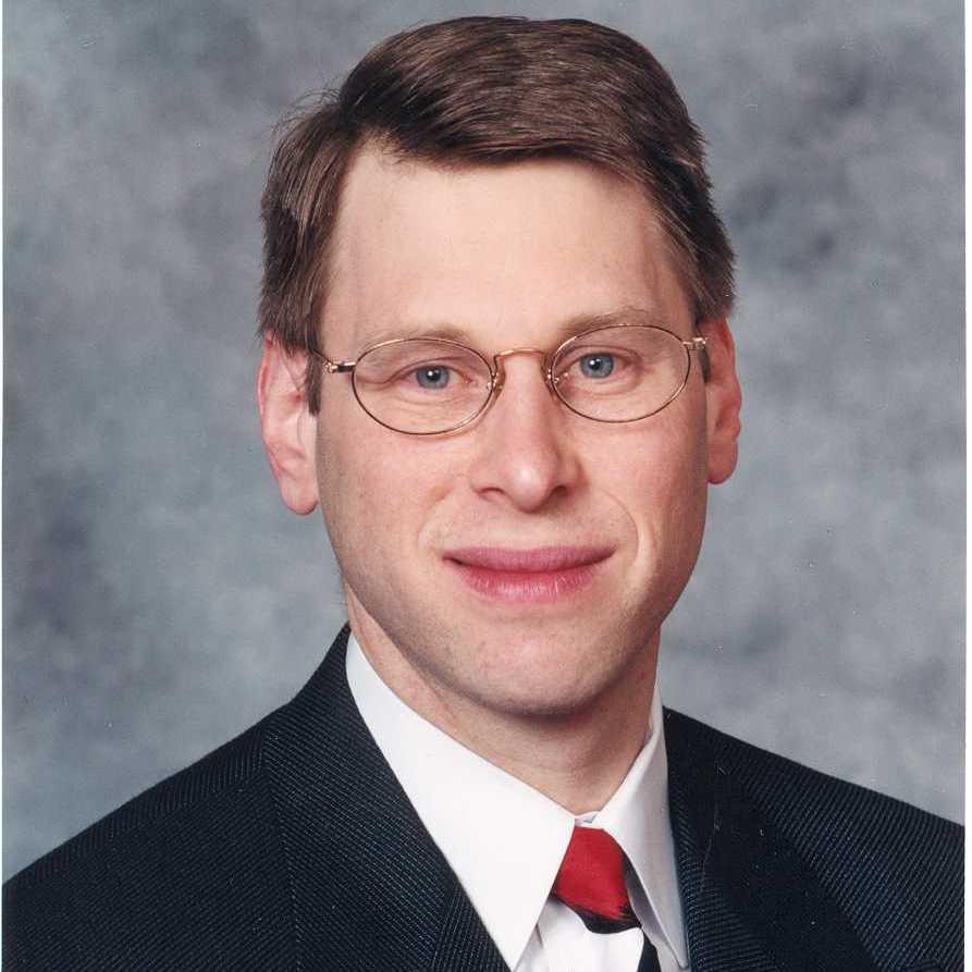 Former Institutional Investor top ranked technology analyst who worked at Lehman, Salomon, Citigroup, etc. still acutely focused on equities