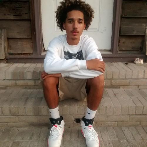 IG-andrew_michael18 Committed Finna stay with my BM forever...Watch. Future R&B/Soul Artist..Watch!!..