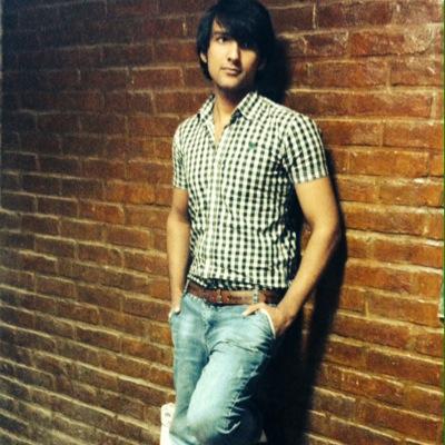 EmalSharifi's profile picture. 