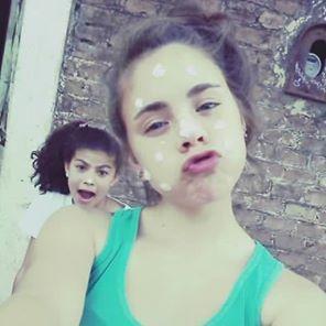 Holiwi, me llamo Abi. Y mi dueño se llama Ziro♥♥♥