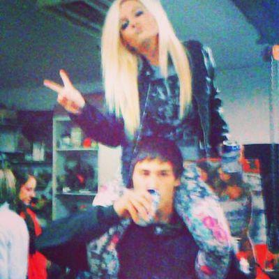 AlliBoone's profile picture. 