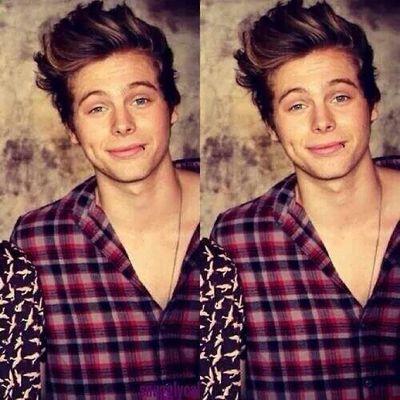 Fangirling is like workout, you do it all the time but you will never see results