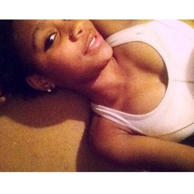 troi_story's profile picture. Shit.