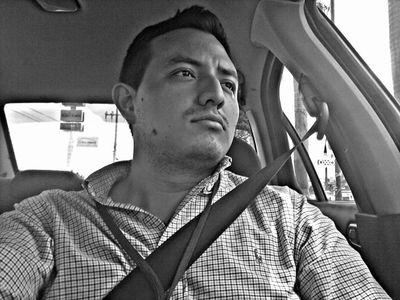 Lic. en Administracion de Empresas Turisticas, sociable, buena onda, cariñoso e inteligente! Amo a Dios y Amo a mi estado Chiapas! Sigueme!