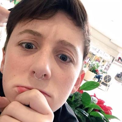 FOLLOW @cruisemoran AND PLEASE RT TWEET/LINK https://t.co/T48AYbOoEt sorry im annoying