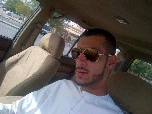 يآويـل منَ ضآع فگره فَي شفَ معسـَول الشفآتي PIN:2B58D65E