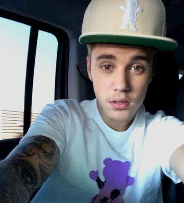 I LOVE JUSTIN BIEBER //Follow me Justin and Niall ♥1D