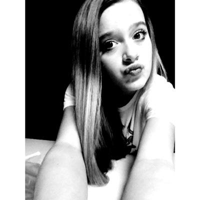 •dance like no body is whatching•