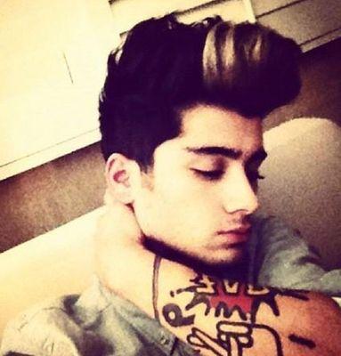 - Fuck your world 'but I'm happy in my and his name is @zaynmalik
