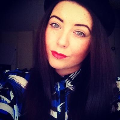 Profile Picture of Danzer  ✌️ (@Danielle_Scully) on Twitter