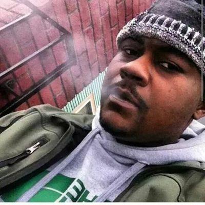 Follow Me I Follow Back  Chasing My Dreams 
Folllow Me On Ig @Weber_Boy_Rae