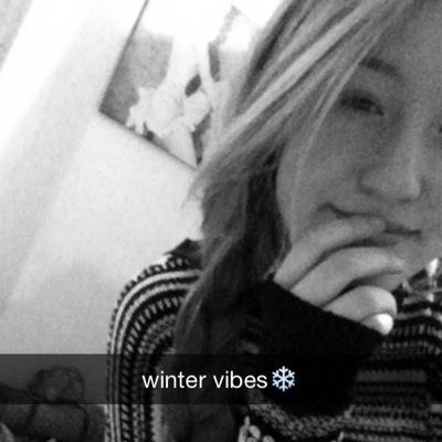 rayofsunflowers's profile picture. rainbows&sunflowers //england