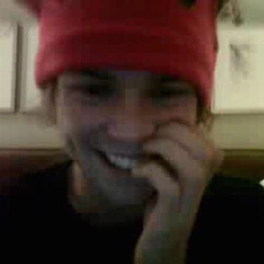 tweet me a pic of ash
