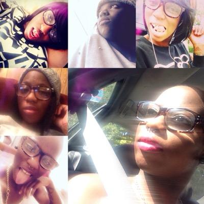 sarenasays_'s profile picture. Hey its Sarena just an ordinary lesbian trying to make my mark in the world ,, #Newaccount