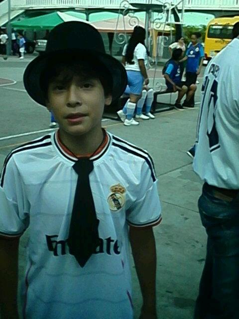 Super_player1's profile picture. Soy mediano,atletico y me gustan los deportes ,mas el futbol.Me gustan los juegos mas los de computadora