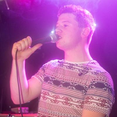 DJ en gewoon zo gek als een deur.!!