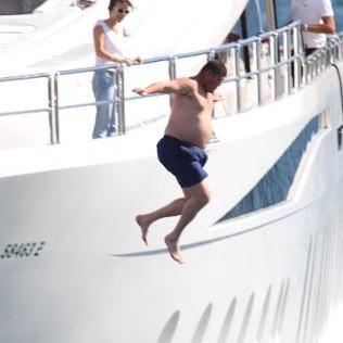 warcapital's profile picture. From a long line of criminals, bandits & thieves