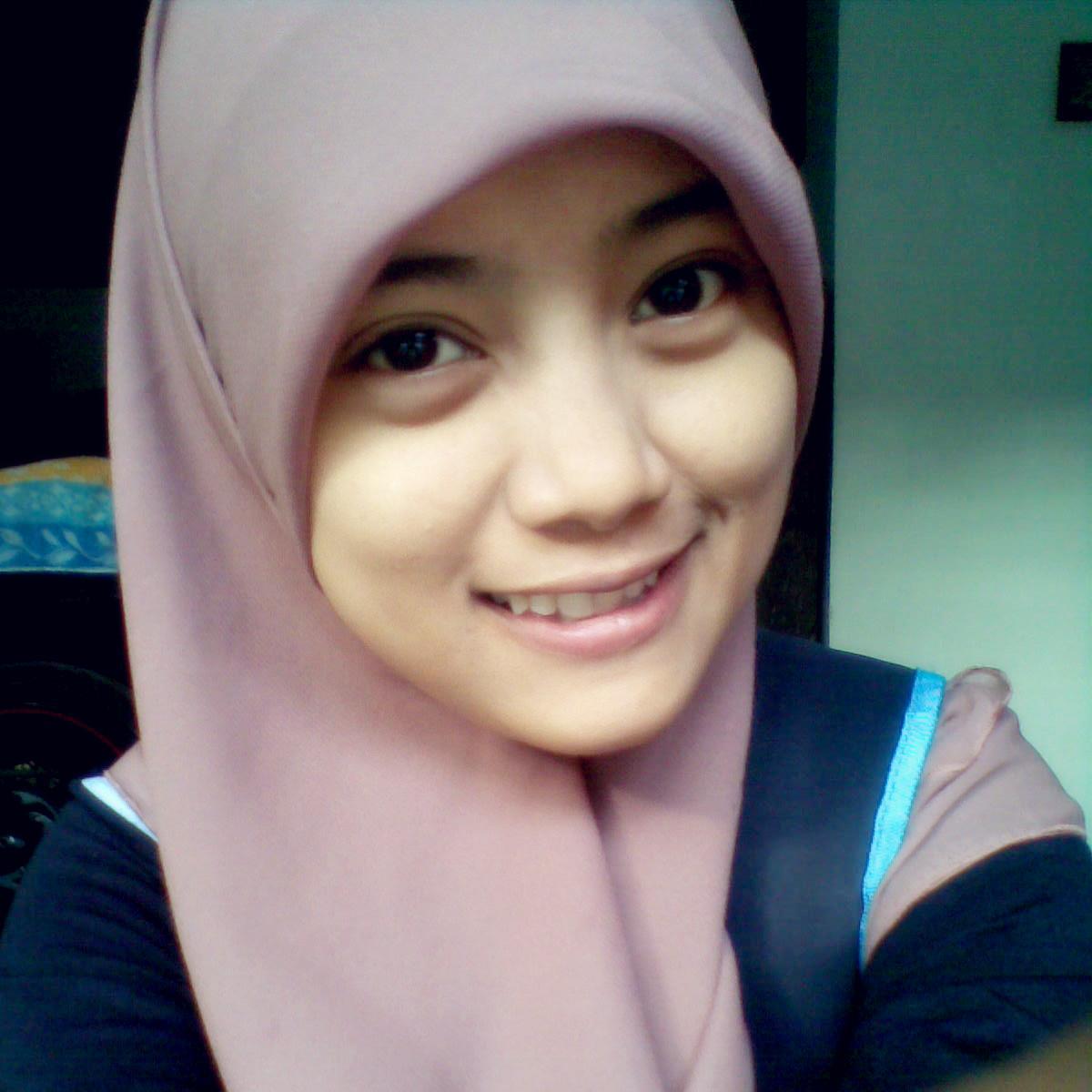 I wanna be a sucses person!!!
:) | Allah, Ibu, Ayah | 01 juni | Yogi |