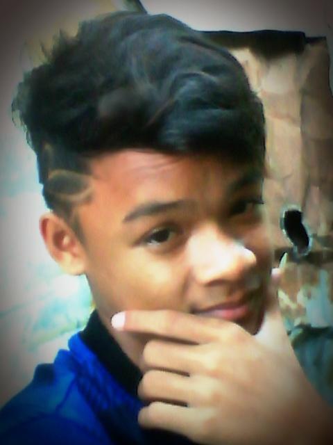 Skolah / smp 4 belik
Tgl lahir / 09-11-1998